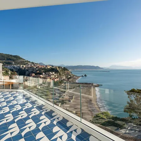 Laguna Blu - Overlooking The Sea On The Amalfi Coast *