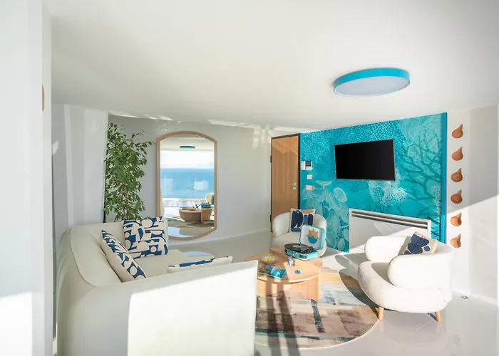 Laguna Blu Villa *